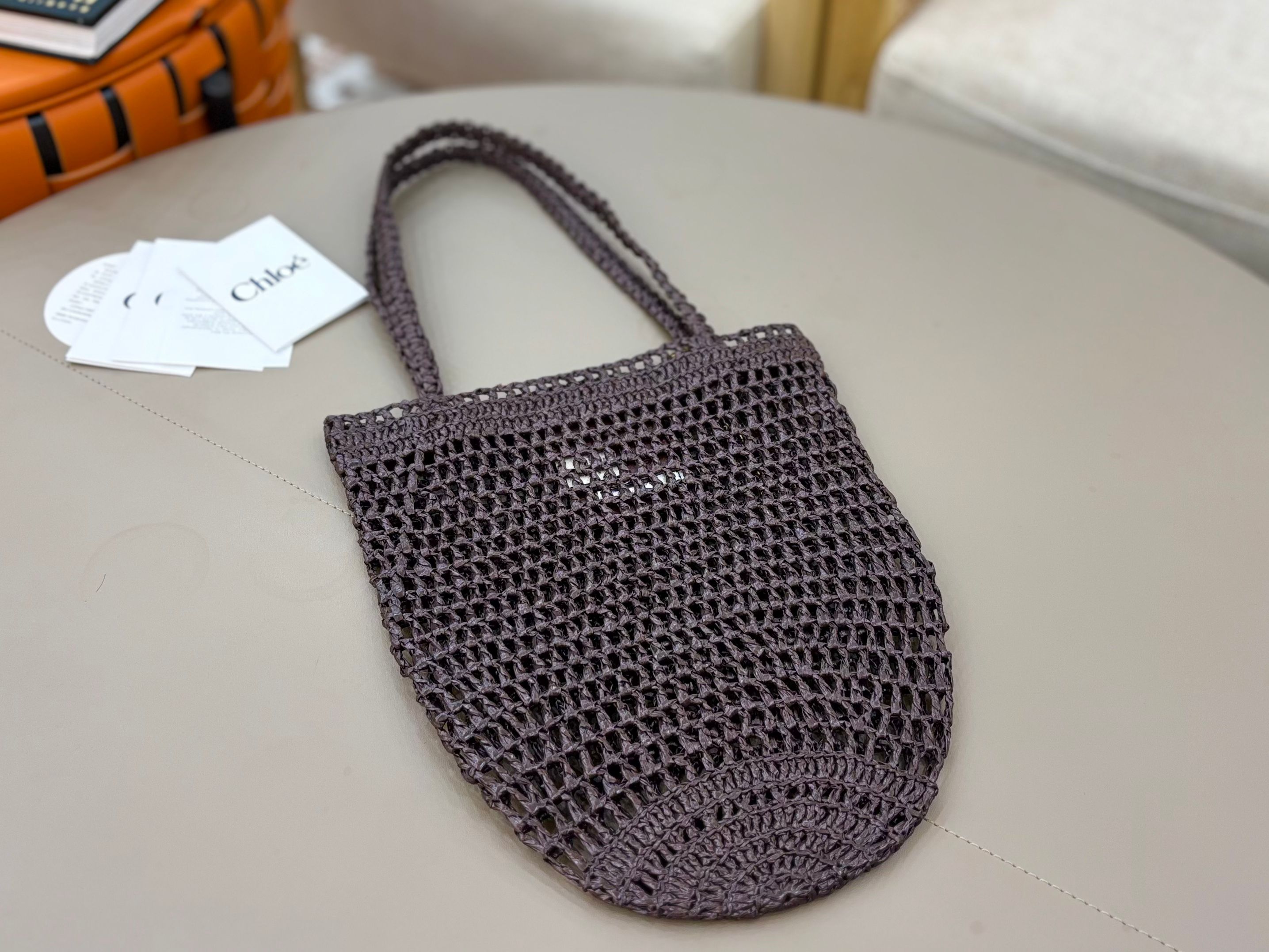 Bagsaaa Chloe Small Summer Banana tote bag in raffia Kohl Brown - 30cm