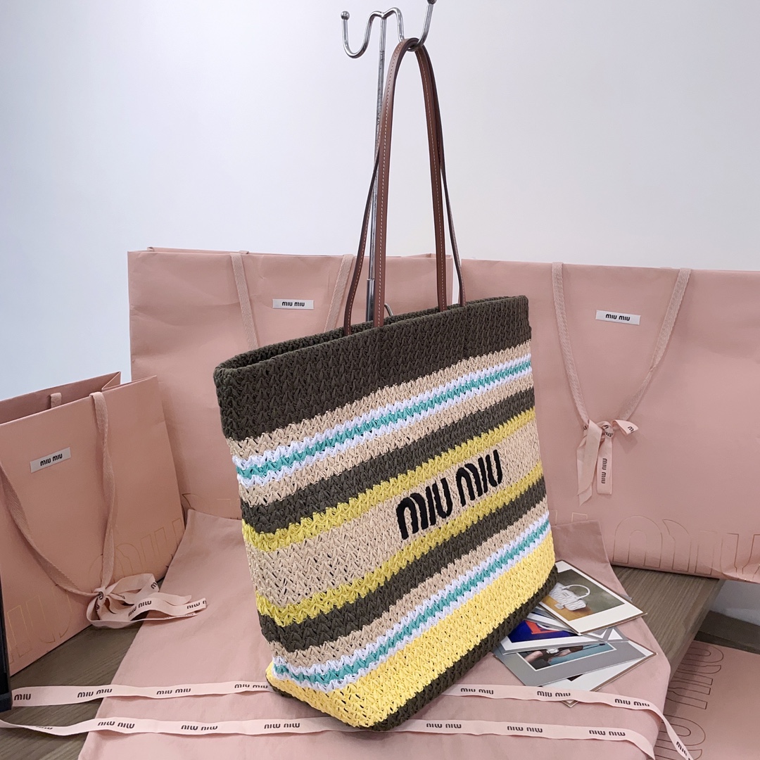 Bagsaaa Miu Miu Raffia-effect woven tote bag 5BG228 multicolor - 40cm