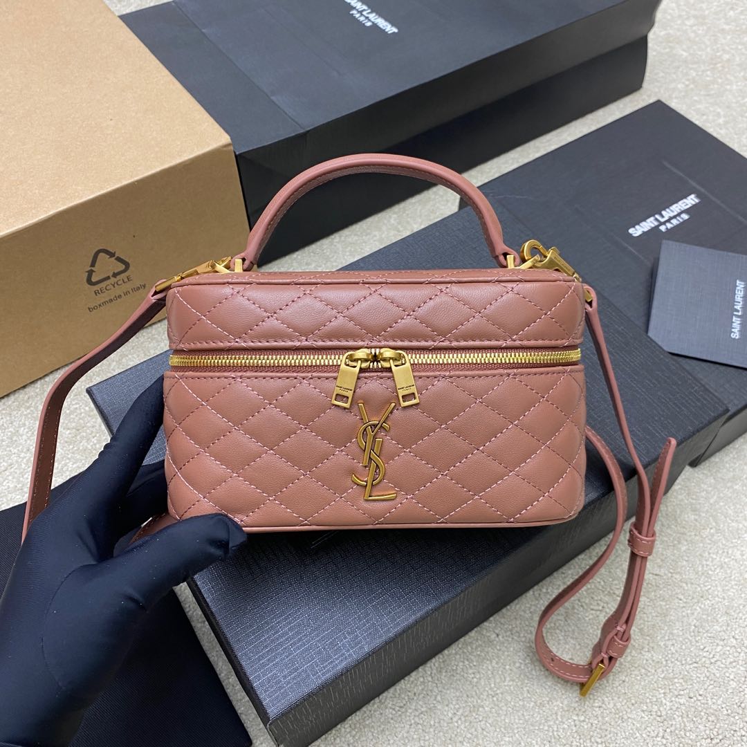 Bagsaaa Y51 Gaby Vanity Bag In Lambskin 766731 Barely Pink - 18 X 11 X 6.5 CM