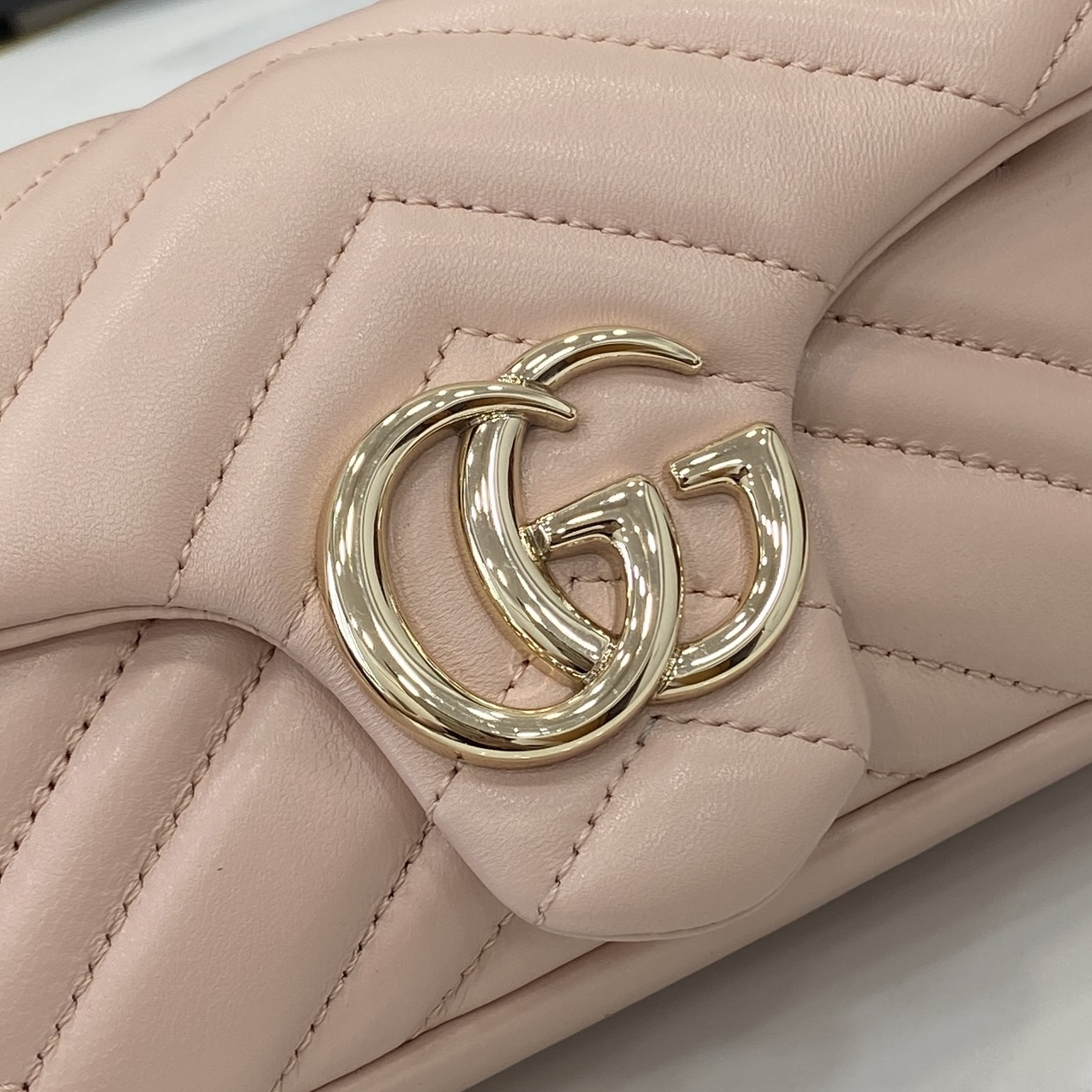 Bagsaaa Gvc*1 GG Marmont mini shoulder bag 841290 pale pink - 17cm