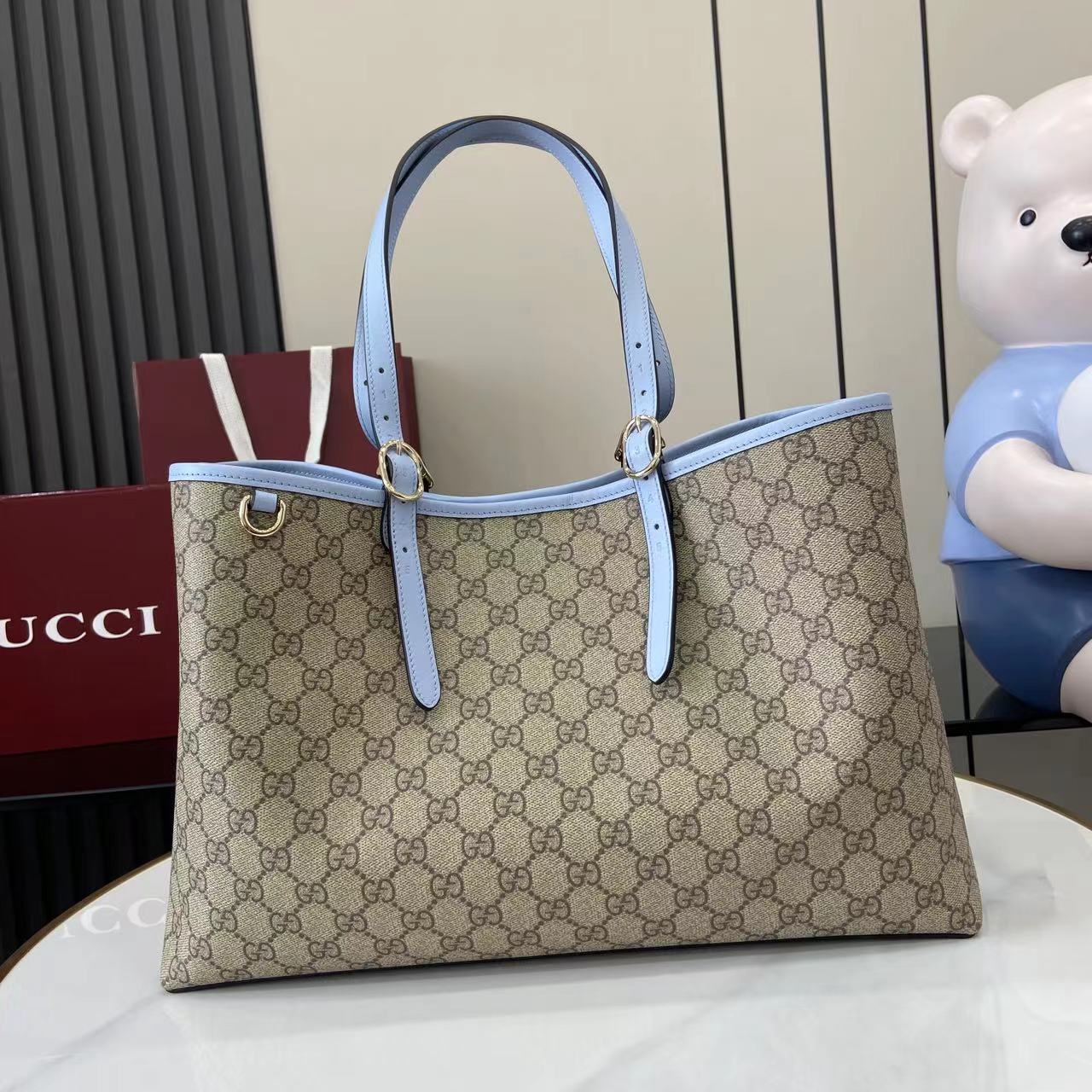 Bagsaaa Gvc*1 GG Emblem Medium Tote Bag 815213 beige & blue - 38 x 25 x 15 cm