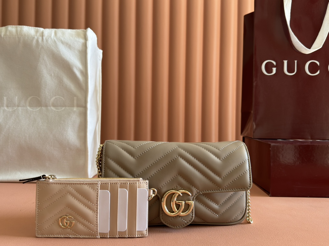 Bagsaaa Gvc*1 GG Marmont small shoulder bag 751526 taupe - 21cm