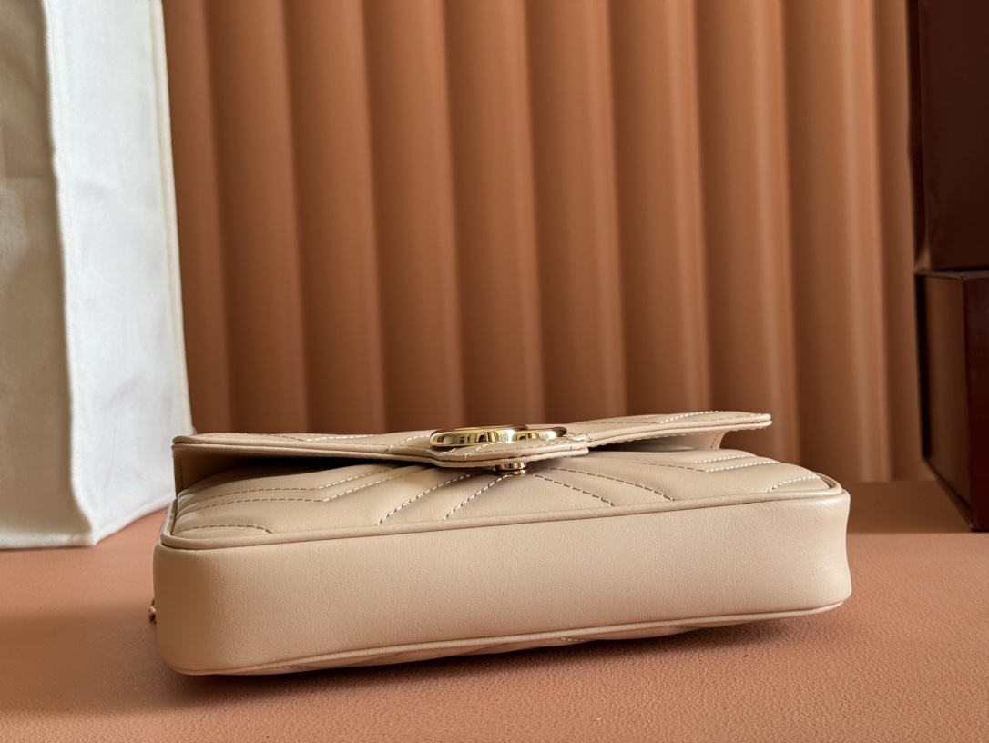 Bagsaaa Gvc*1 GG Marmont small shoulder bag 751526 light pink - 21cm