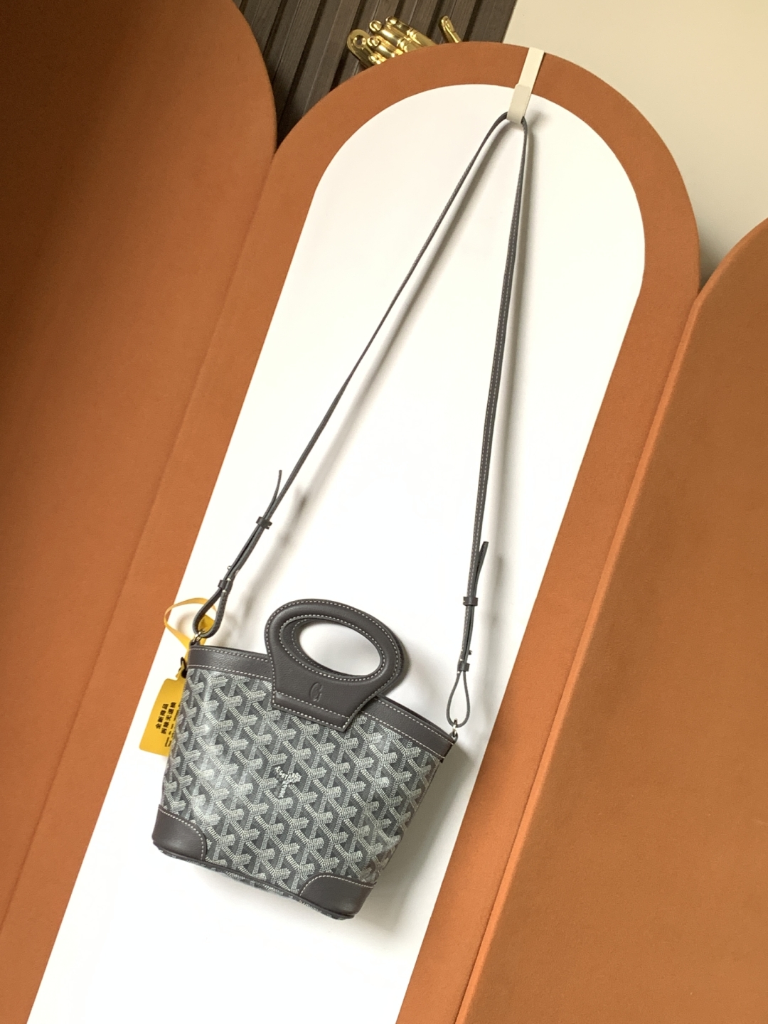 Bagsaaa G09ard Beluga Mini Bag gray - 23cm