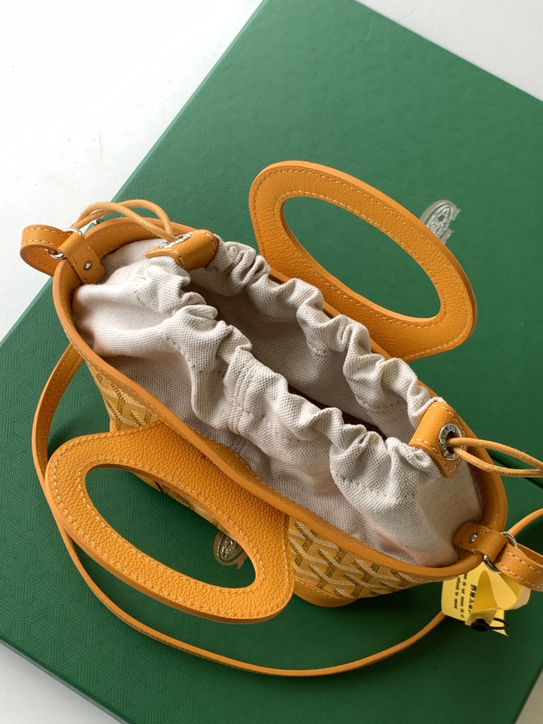 Bagsaaa G09ard Beluga Mini Bag yellow - 23cm