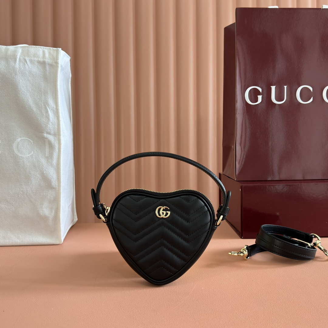 Bagsaaa Gvc*1 GG Marmont mini bag 837753 black - 13.5cm