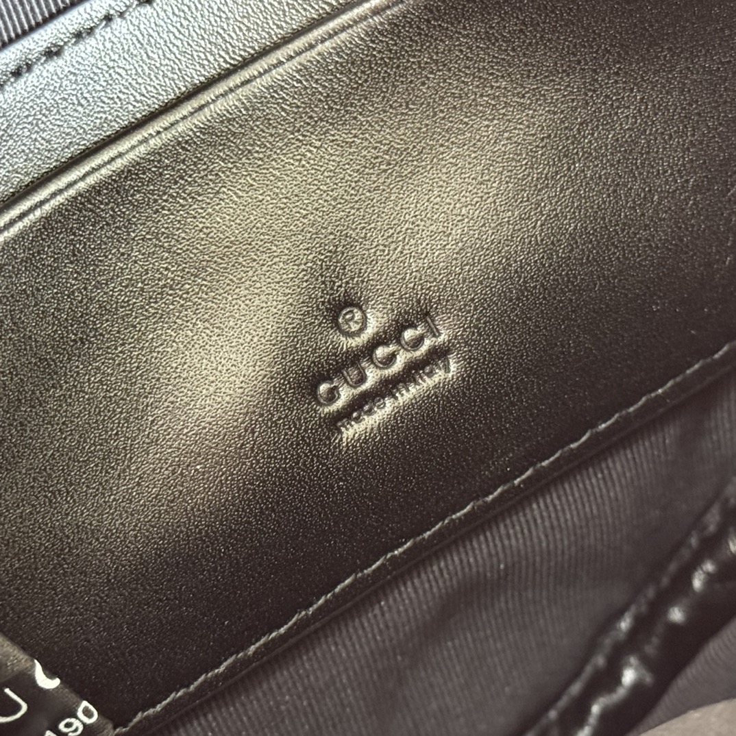 Bagsaaa Gvc*1 GG Marmont mini bag 837753 black - 13.5cm