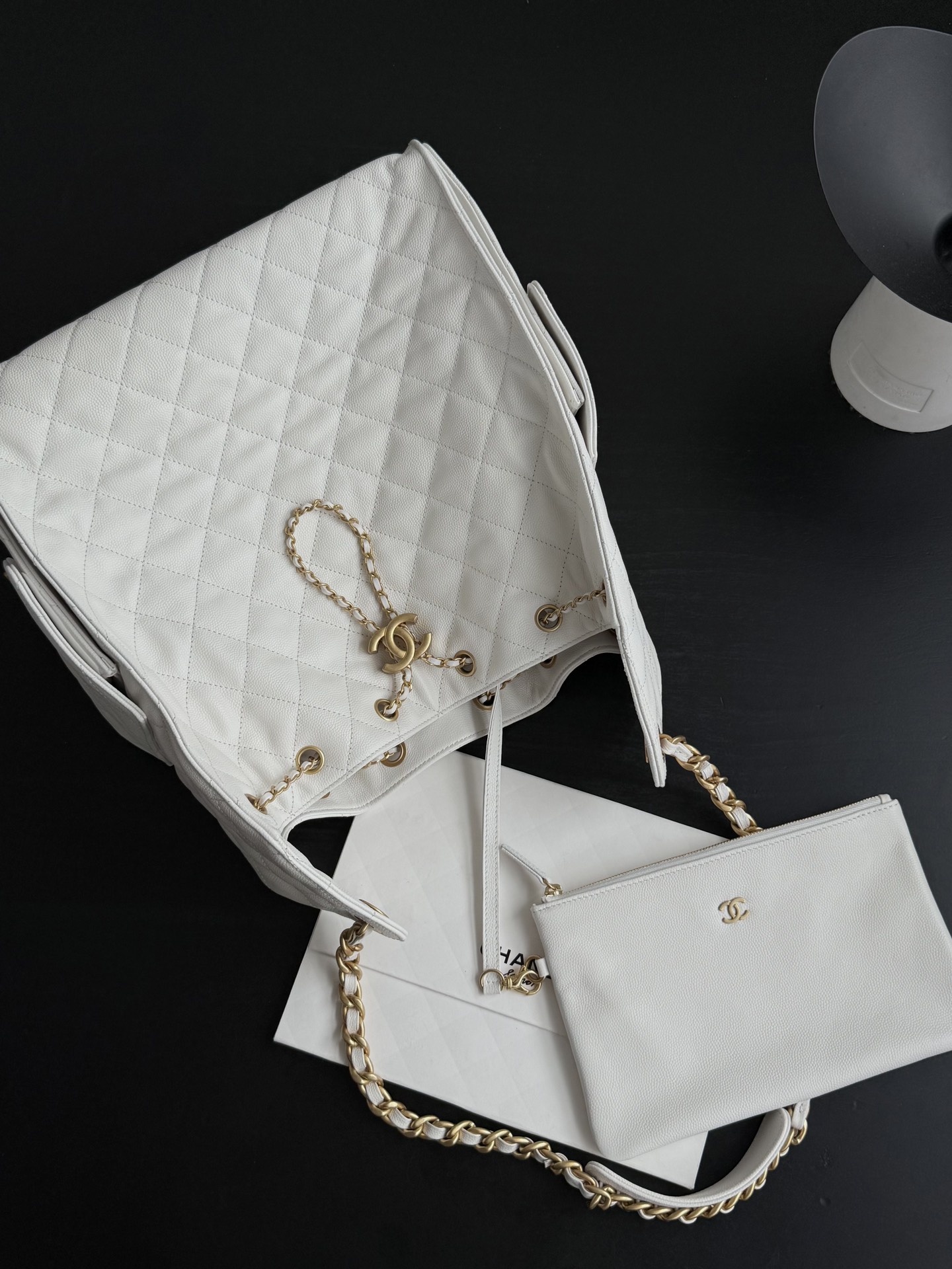 Bagsaaa Ch**el 25 Medium Handbag AS5311 White - 40cm