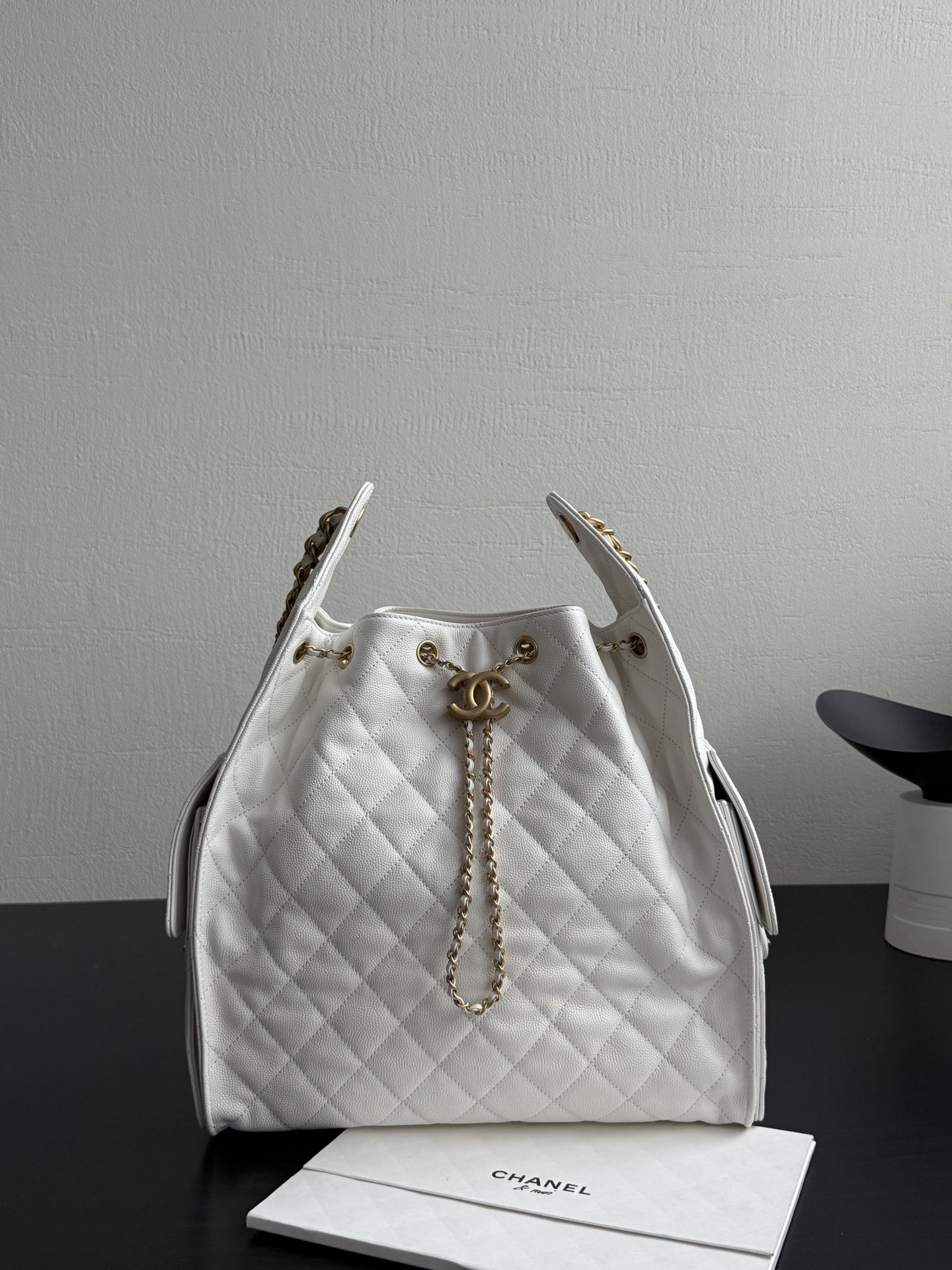 Bagsaaa Ch**el 25 Medium Handbag AS5311 White - 40cm