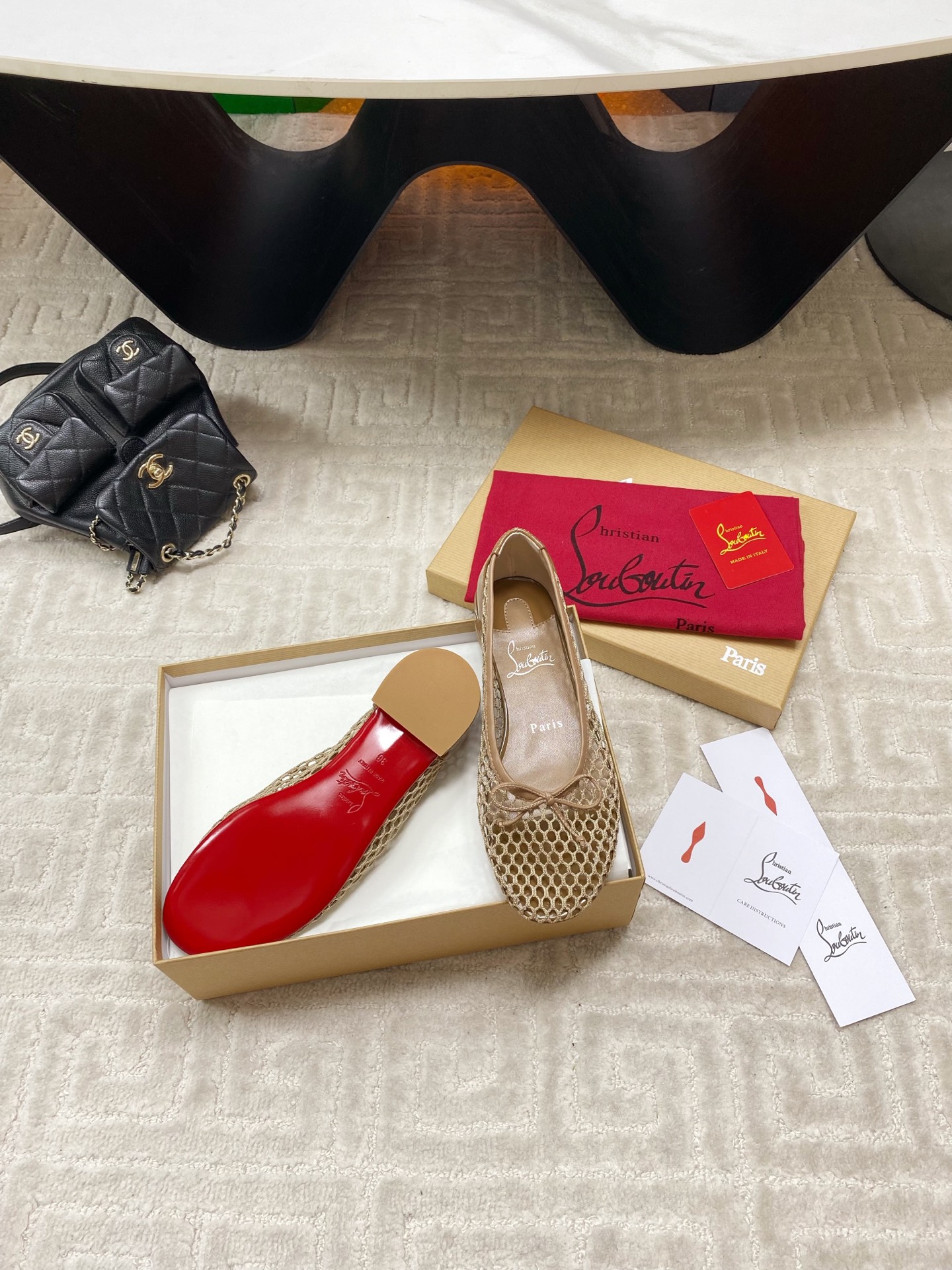 Bagsaaa Chr1st1an Louboutin Sweetie Jane ballerinas beige