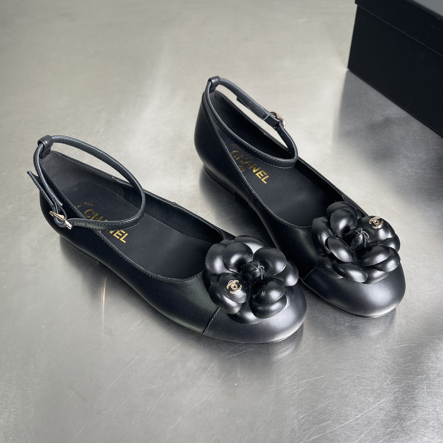 Bagsaaa Ch**el Ballet flats G46520 Black Calfskin