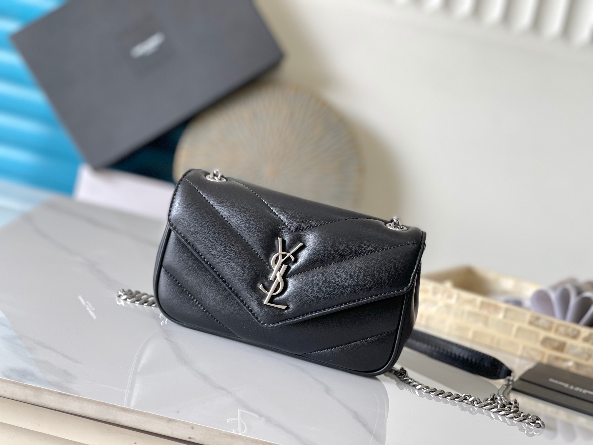 Bagsaaa Y51 Loulou Mini In Lambskin 821749 Black & silver - 20 X 12 X 5 CM