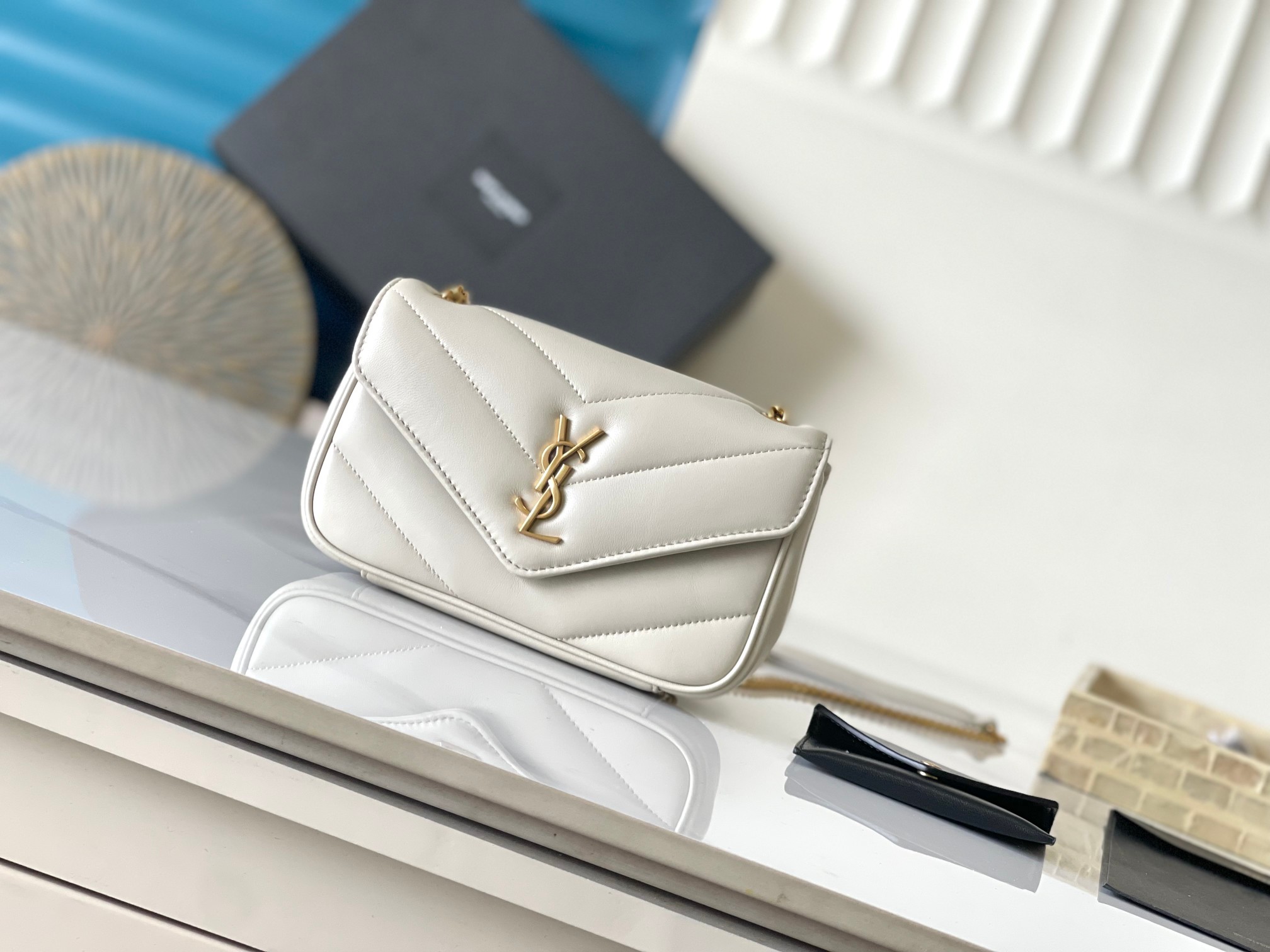 Bagsaaa Y51 Loulou Mini In Lambskin 821749 white - 20 X 12 X 5 CM