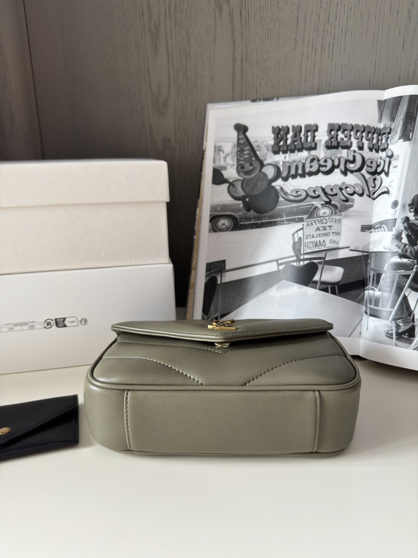 Bagsaaa Y51 Loulou Mini In Lambskin 821749 Olive Grey - 20 X 12 X 5 CM