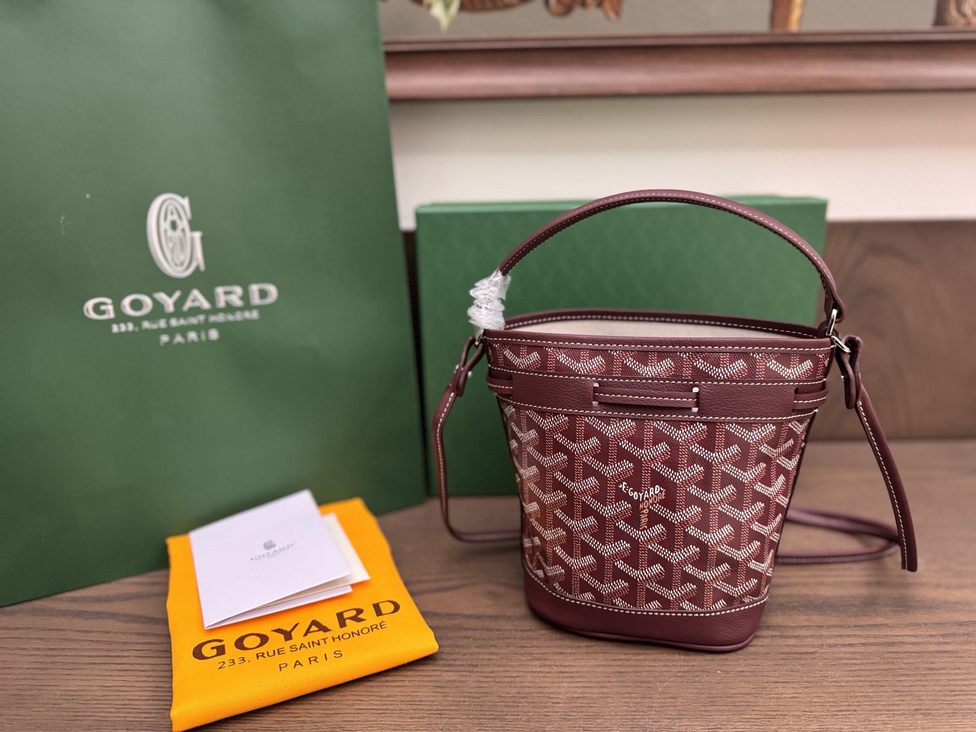 Bagsaaa G09ard Petit Flot Mini bucket bag Burgundy - 17.5cm