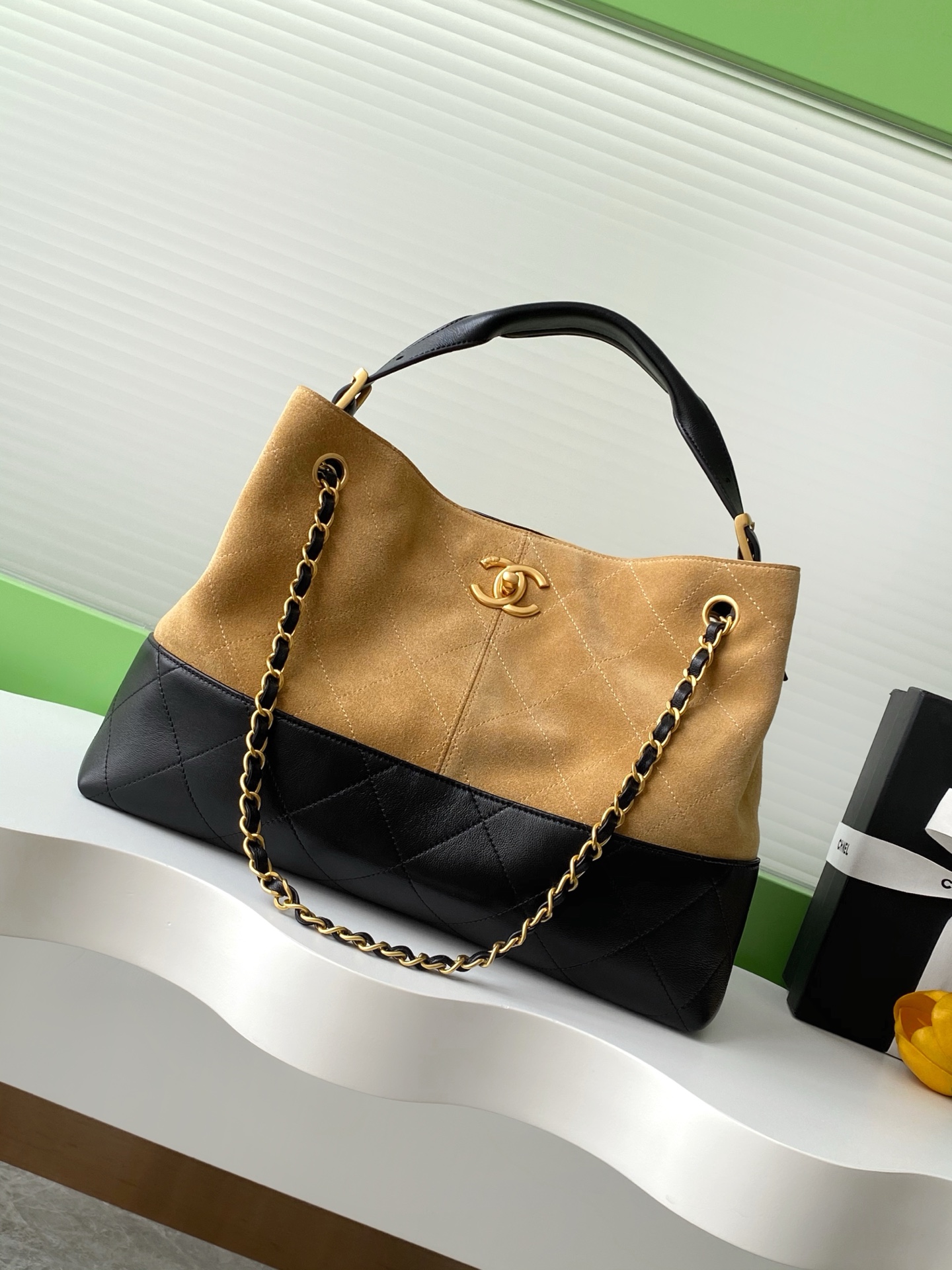 Bagsaaa Ch**el Small Tote AS5634 Beige & Black - 36cm
