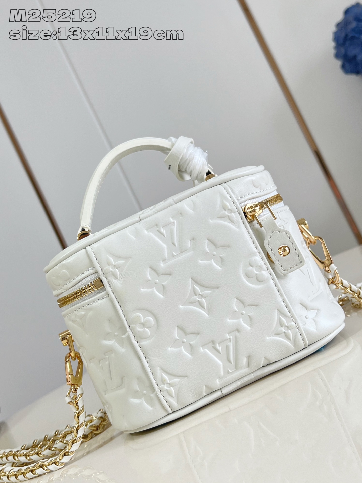 Bagsaaa LV M25219 Vanity PM Bag Cream - 19cm