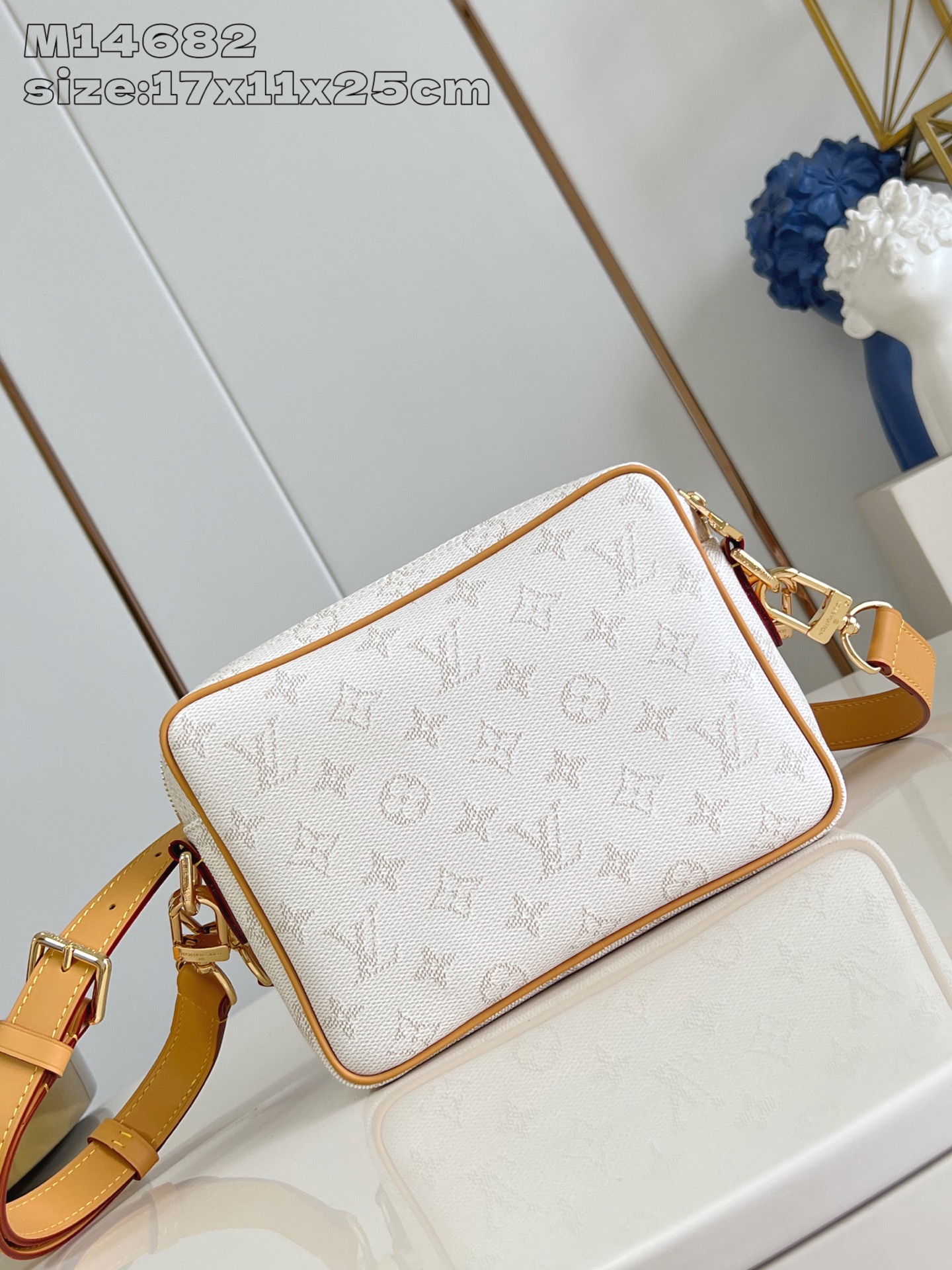 Bagsaaa LV M14682 Nil Bag Off White - 25cm