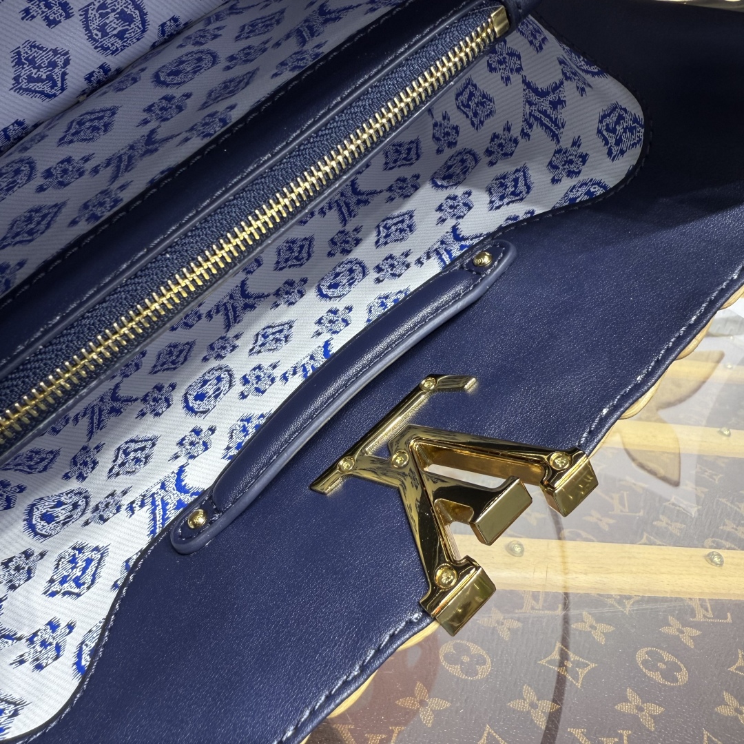 Bagsaaa LV M14366 Capucines BB Bag - 27cm