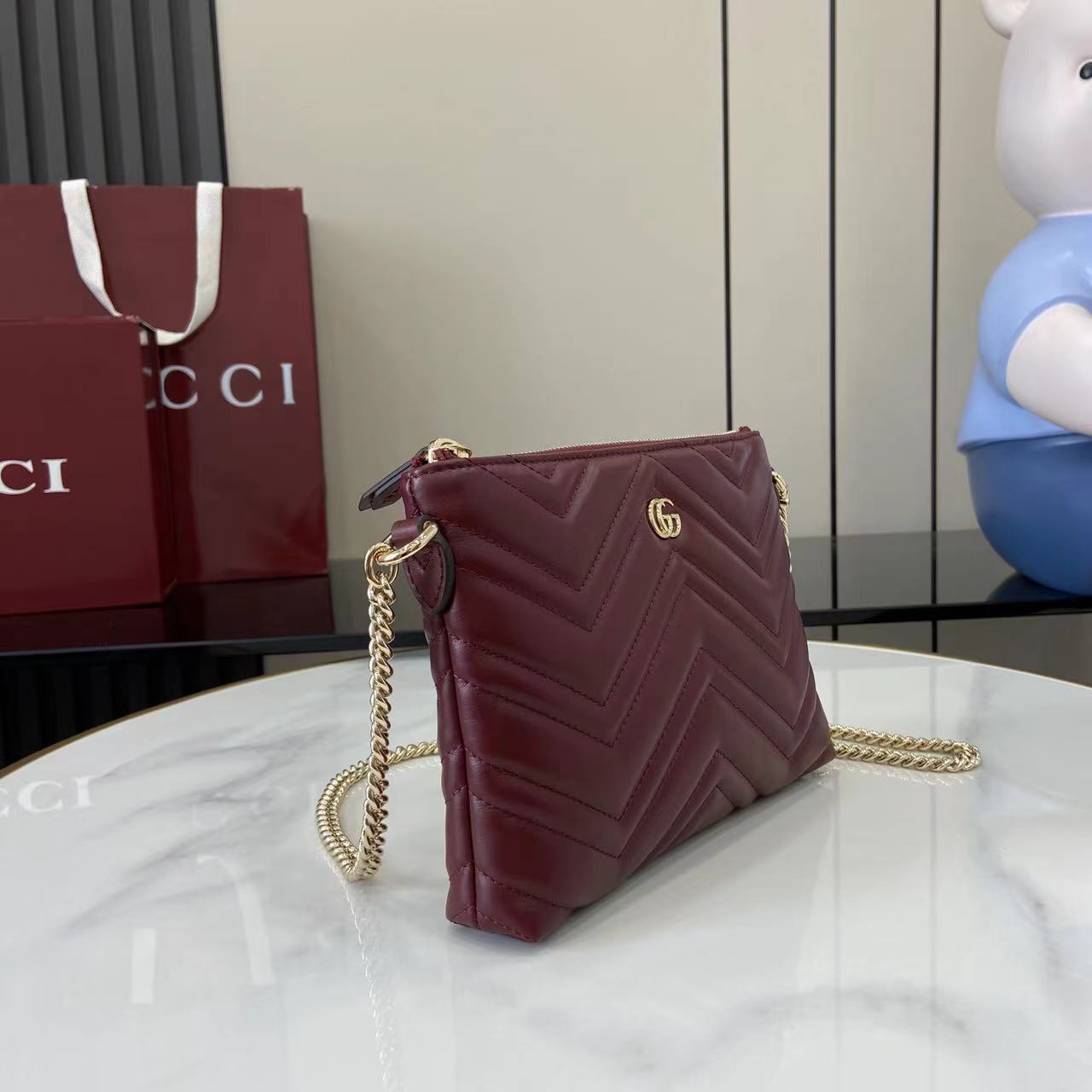 Bagsaaa Gvc*1 GG Marmont pochette with chain 837742 red - 21cm