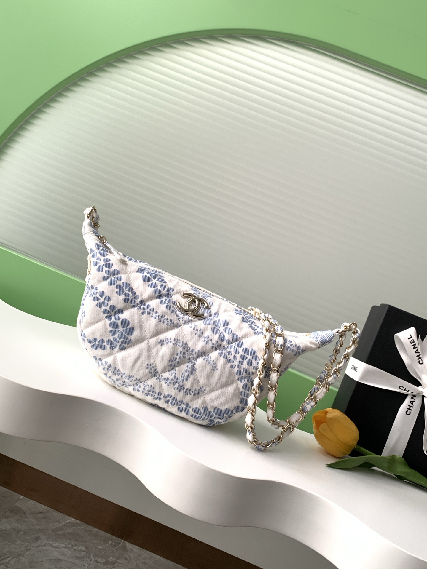 Bagsaaa Ch**el Large Hobo Bag AS5431 White & Blue - 29cm