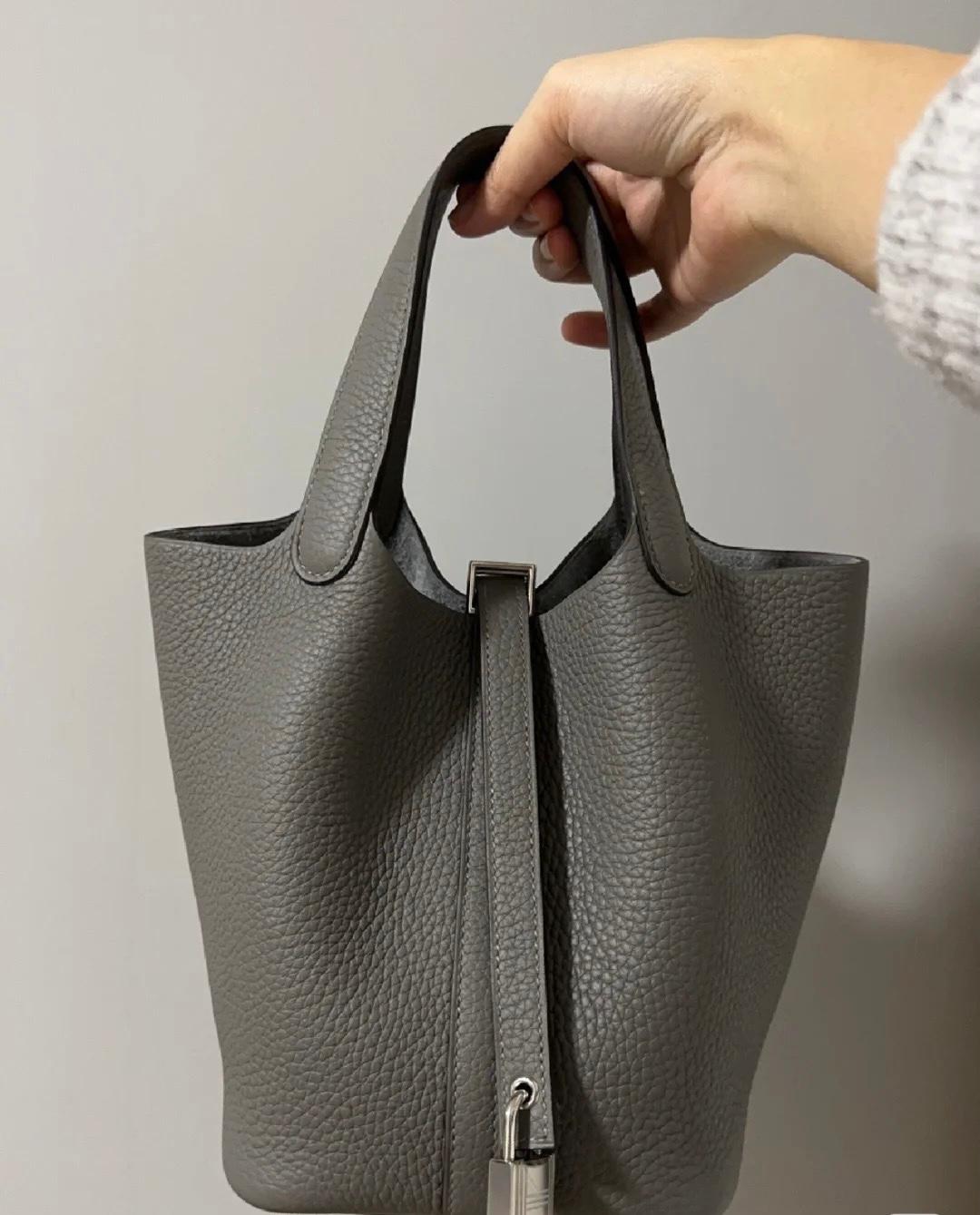Bagsaaa H**me5 Picotin Togo Gray & Silver - 22cm