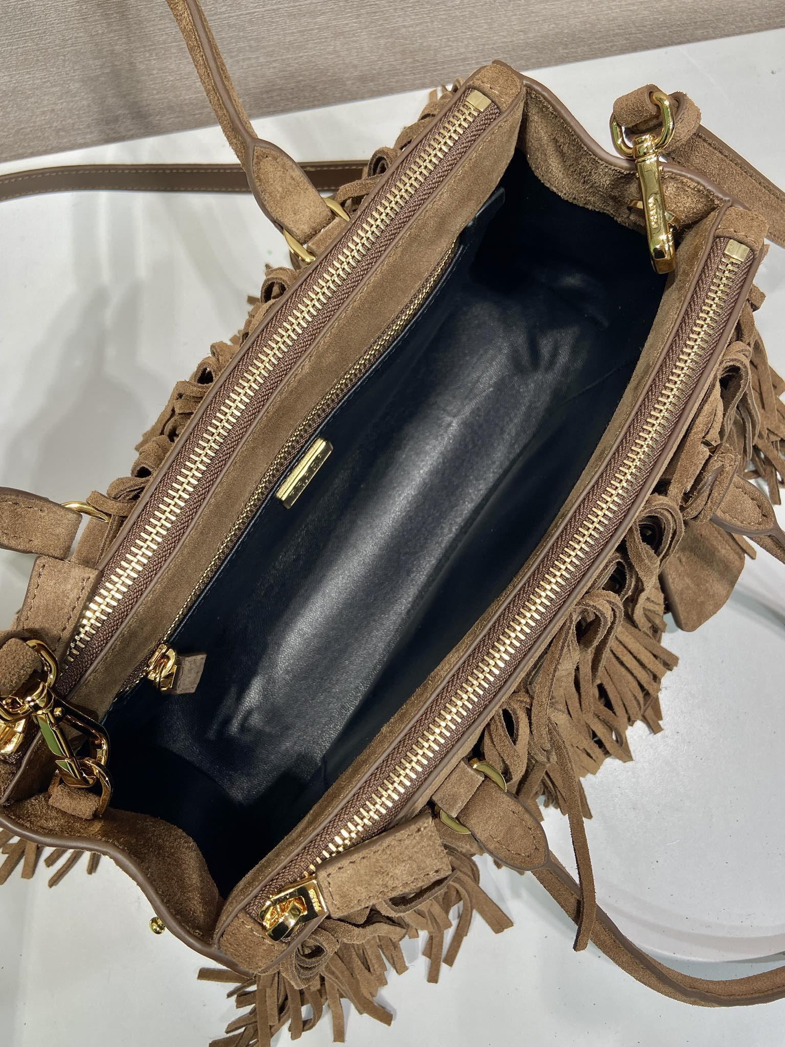 Bagsaaa Pra*a Pra*a Galleria medium suede bag with fringe brown - 30cm