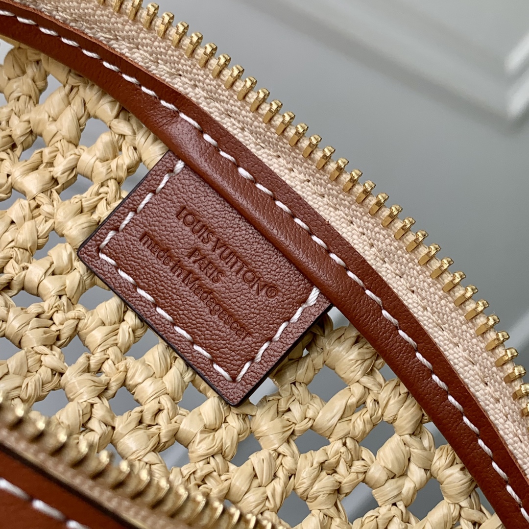 Bagsaaa LV M14304 Hills Pochette Natural Tan - 18.5cm