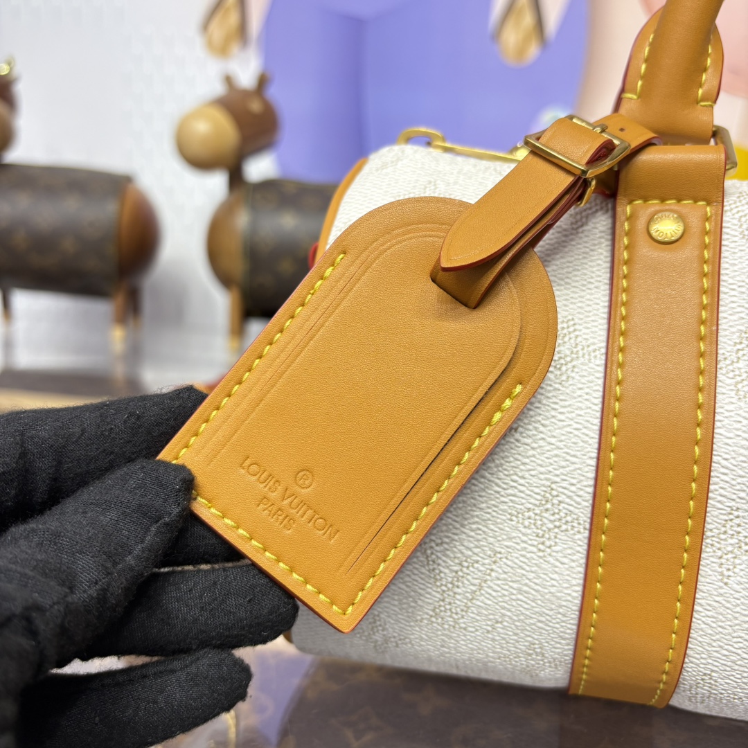 Bagsaaa LV M15076 Keepall Bandoulière 25 Off-White - 25cm