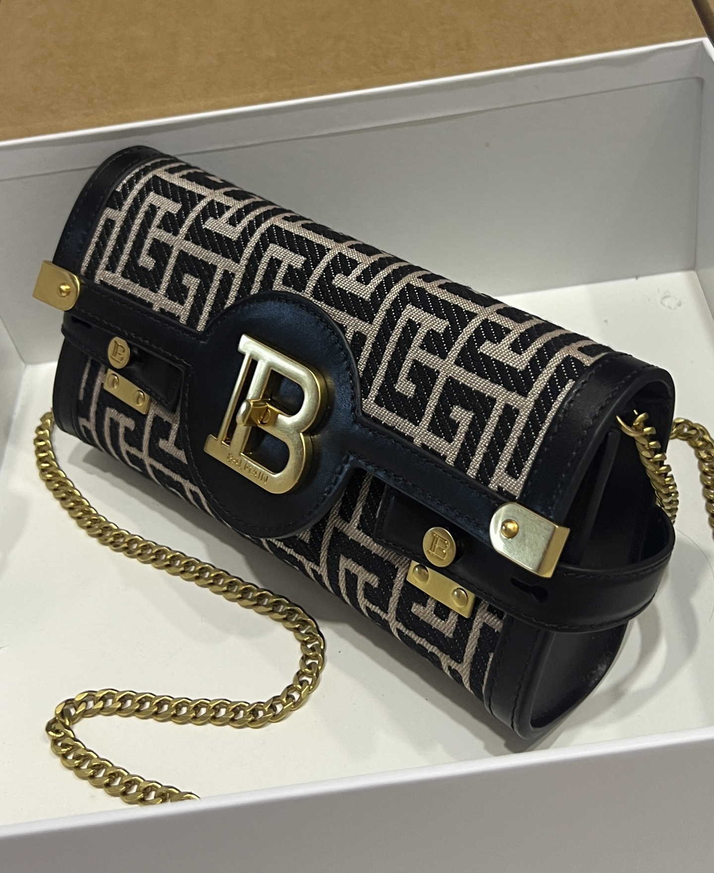 Bagsaaa Balmain B-Buzz 23 Small jacquard crossbody bag - 23cm