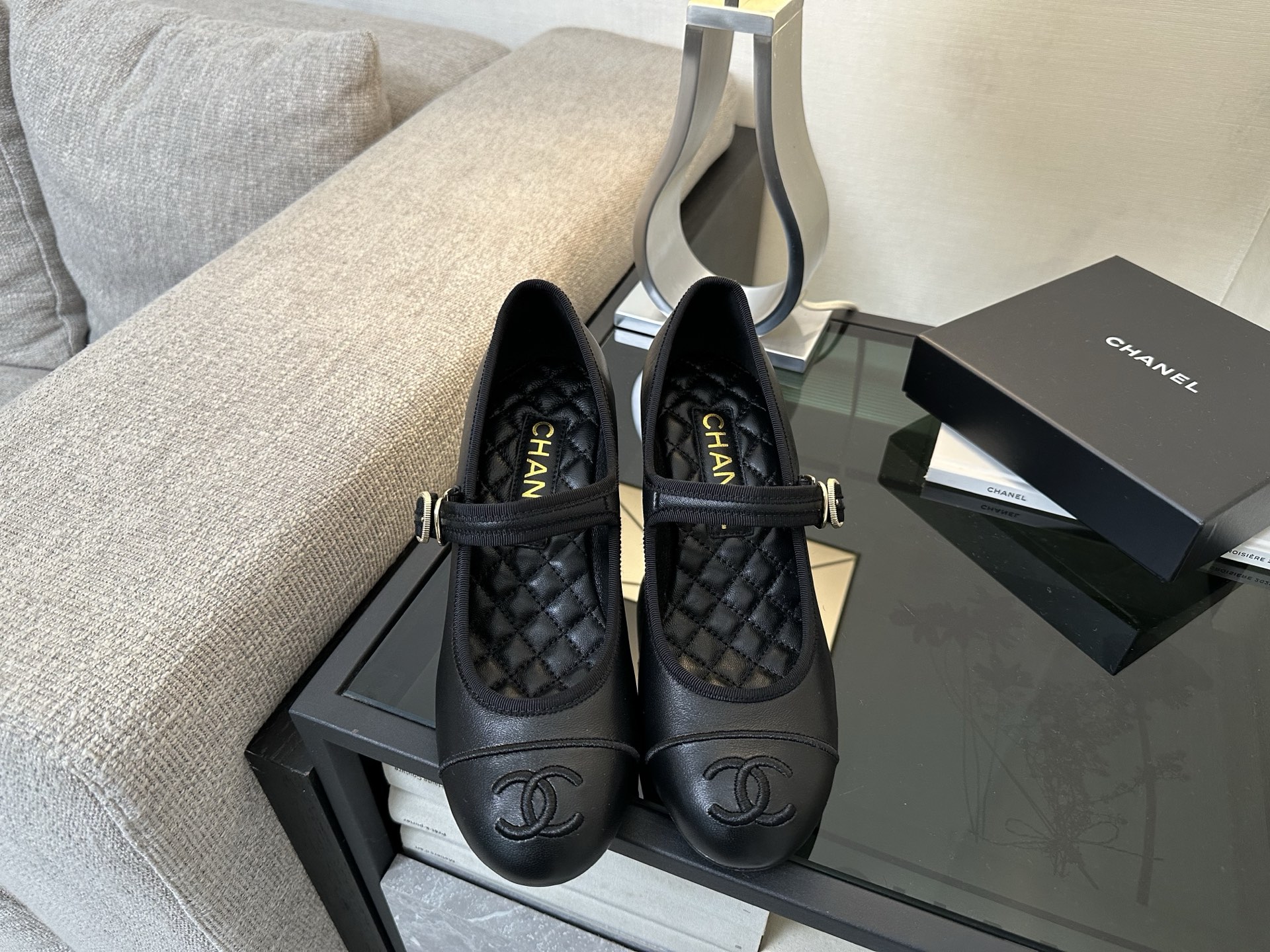 Bagsaaa Ch**el Mary Janes G46457 Black Lambskin - 7cm