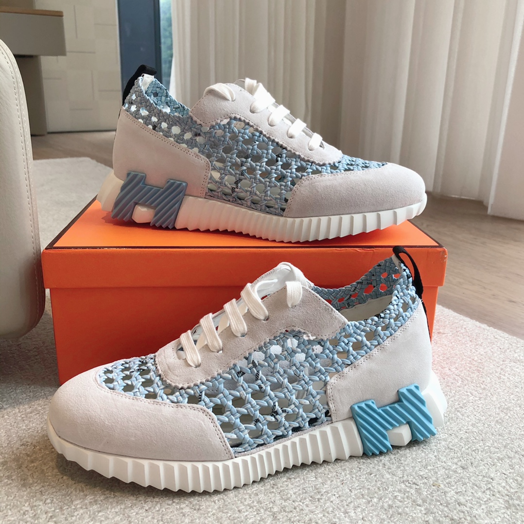 Bagsaaa H**me5 Bouncing sneaker white & blue