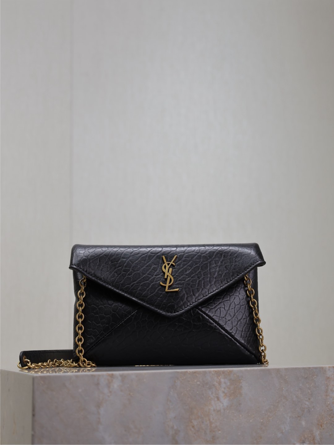 Bagsaaa Y51 CASSANDRE chain clutch in lambskin 819271 black - 19cm