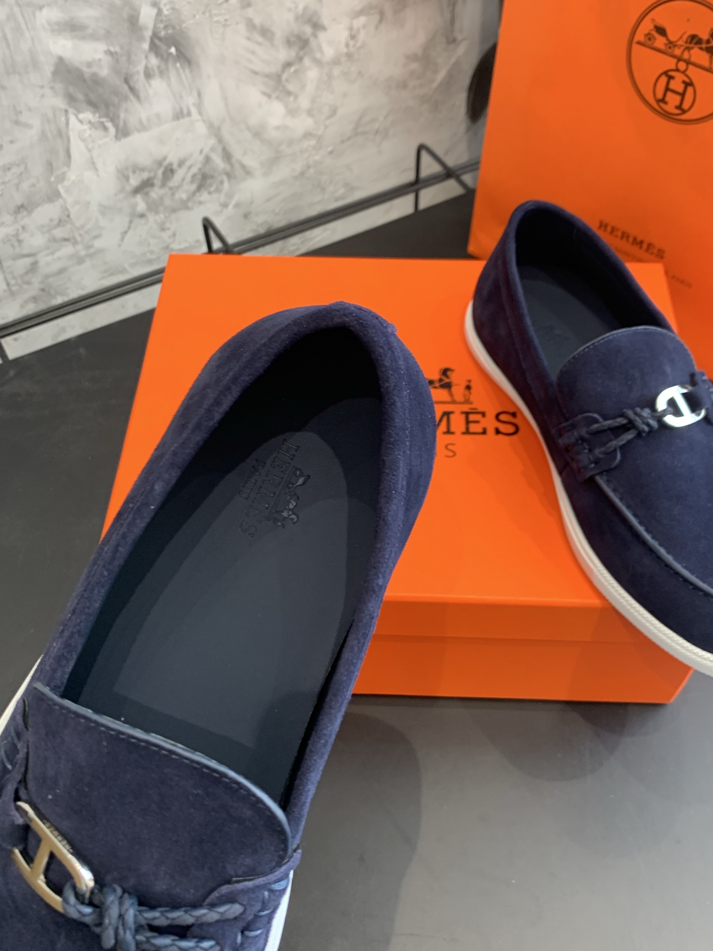 Bagsaaa H**me5 Ignacio loafer navy blue