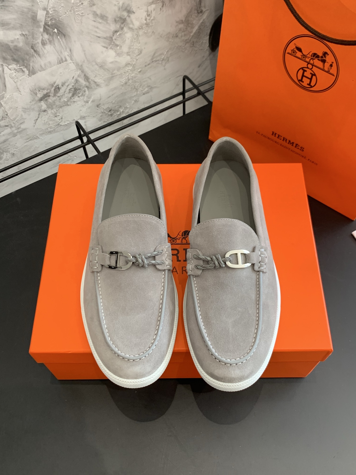 Bagsaaa H**me5 Ignacio loafer gray