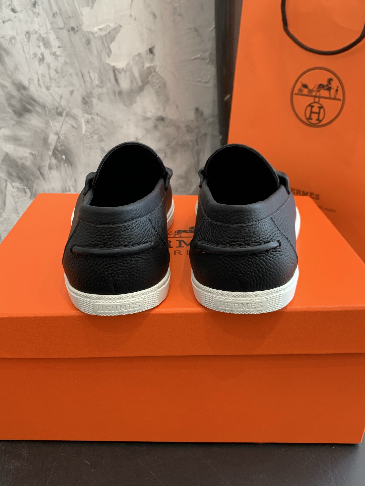 Bagsaaa H**me5 Job loafer black