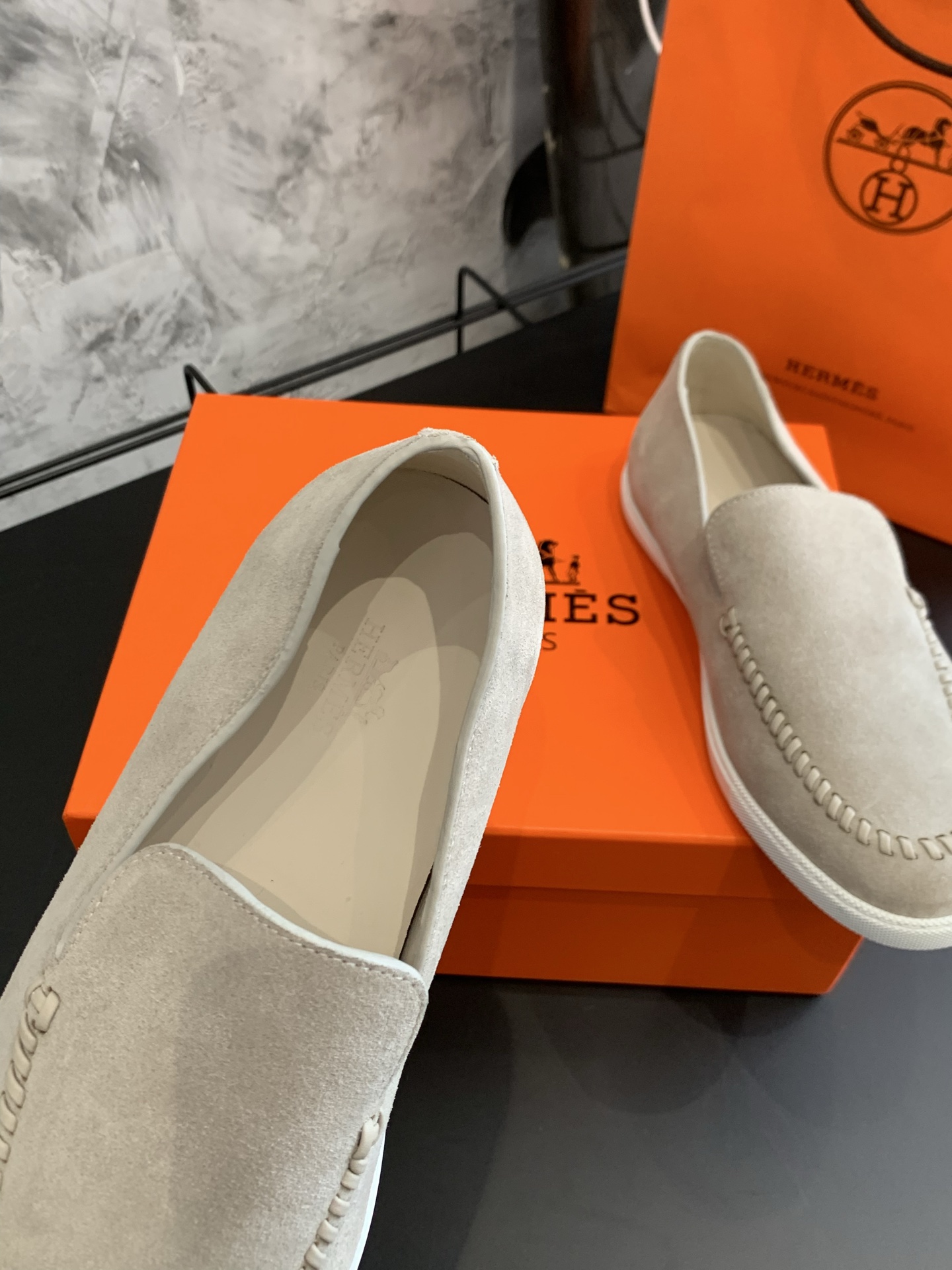 Bagsaaa H**me5 Julian loafer beige