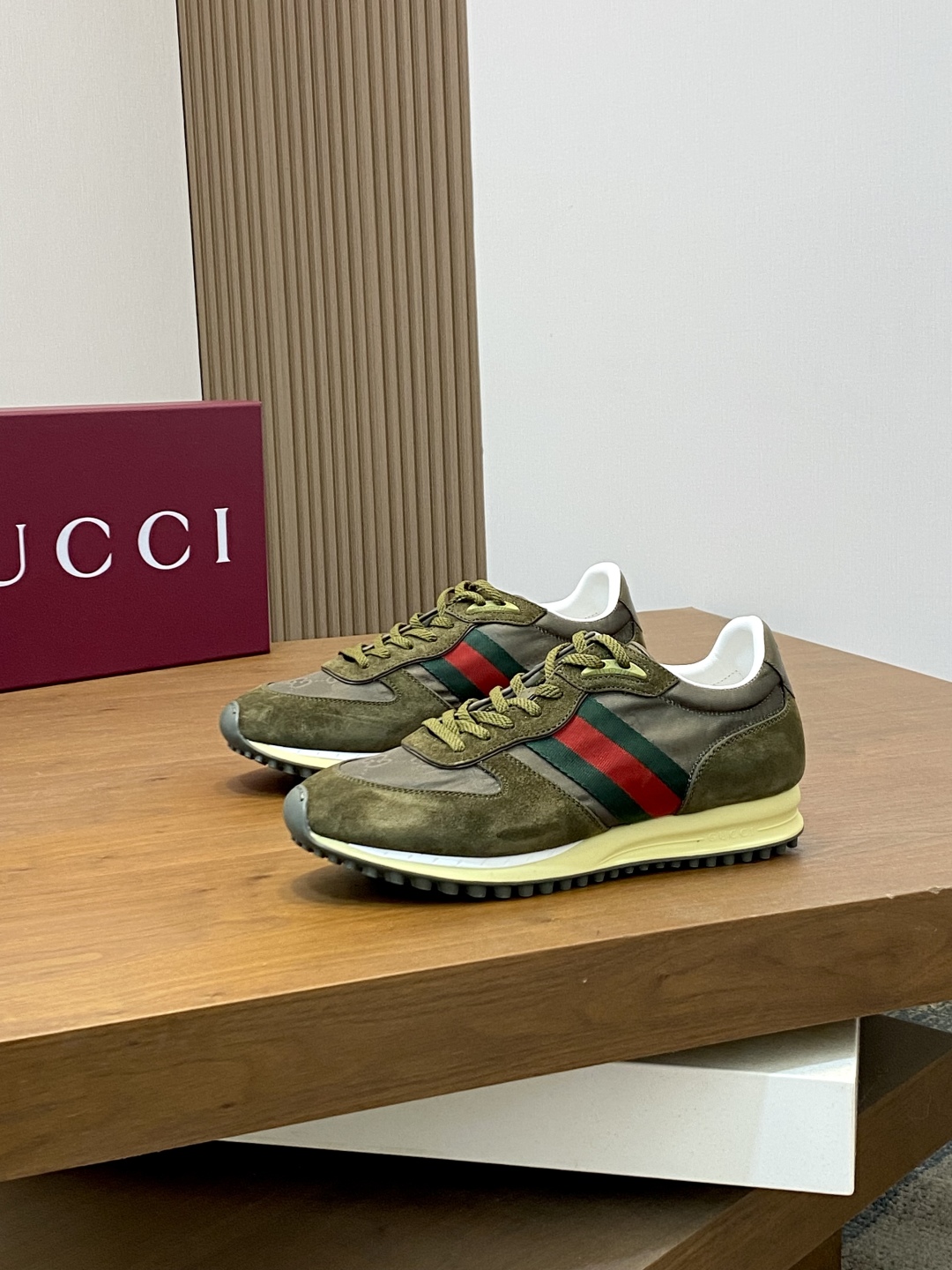 Bagsaaa Gvc*1 Re-Motion sneaker dark green