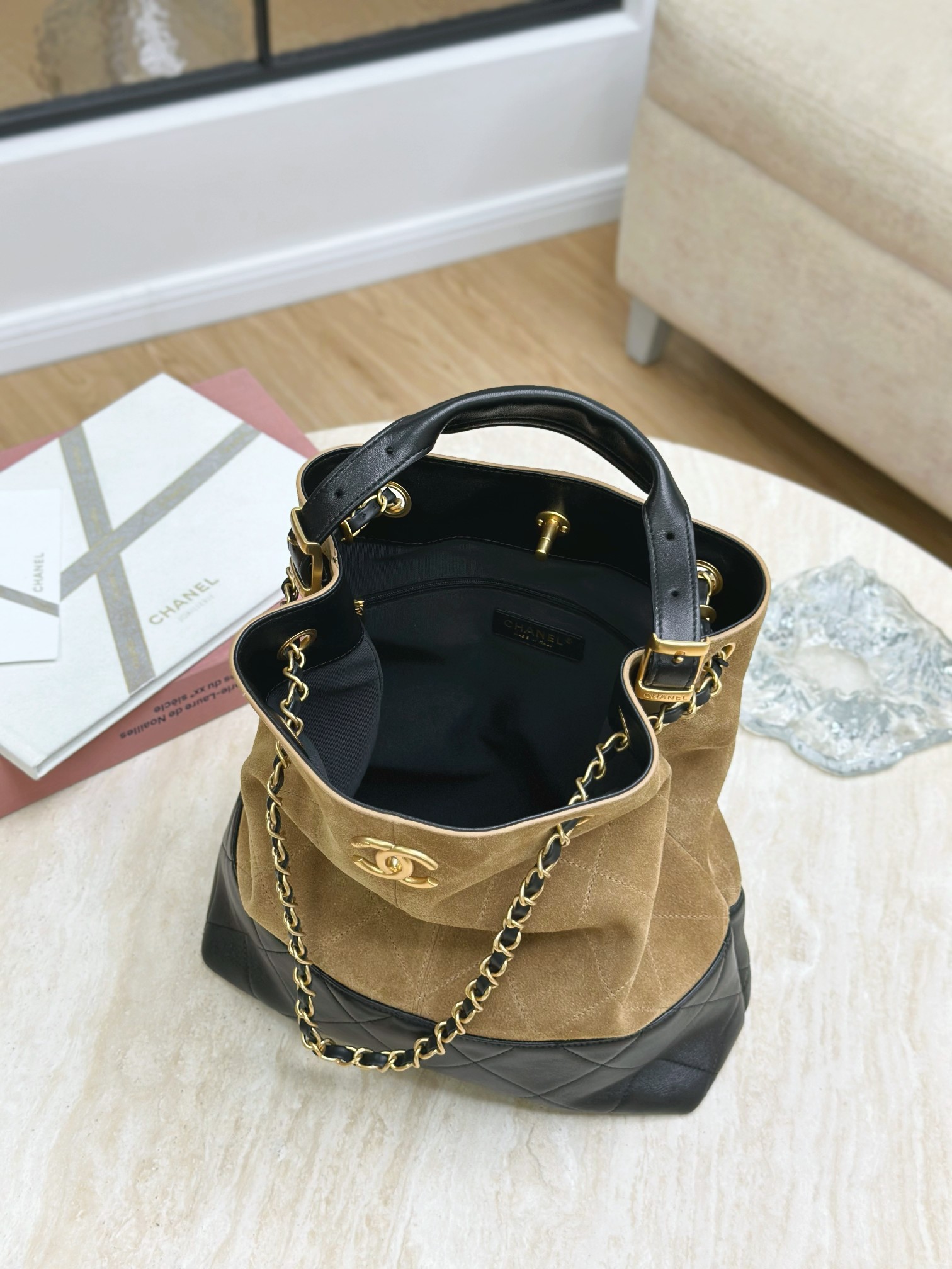Bagsaaa Ch**el Shopping Bag AS5636 Beige & Black Suede - 33cm