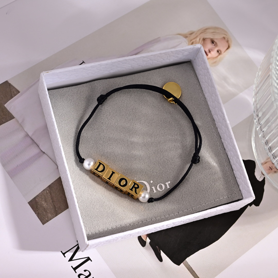 Bagsaaa D10r Bracelet 08