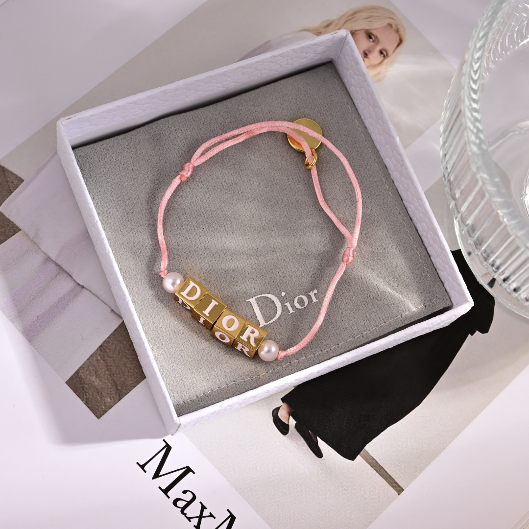 Bagsaaa D10r Bracelet 09