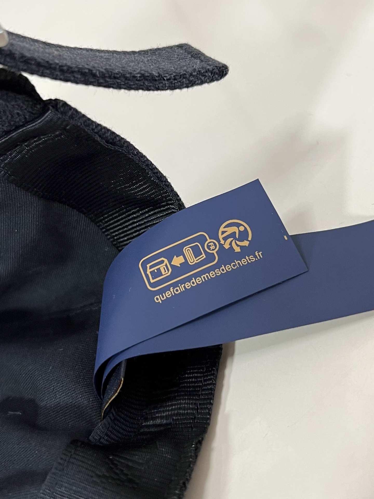 Bagsaaa M7974M LV Blason Shading Denim Cap