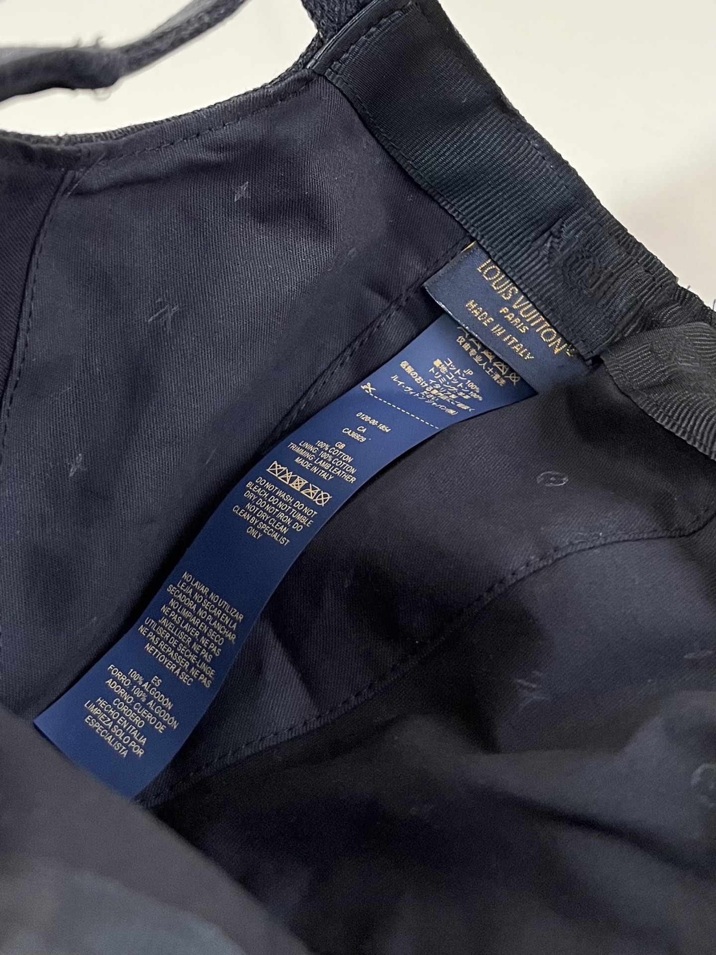 Bagsaaa M7974M LV Blason Shading Denim Cap
