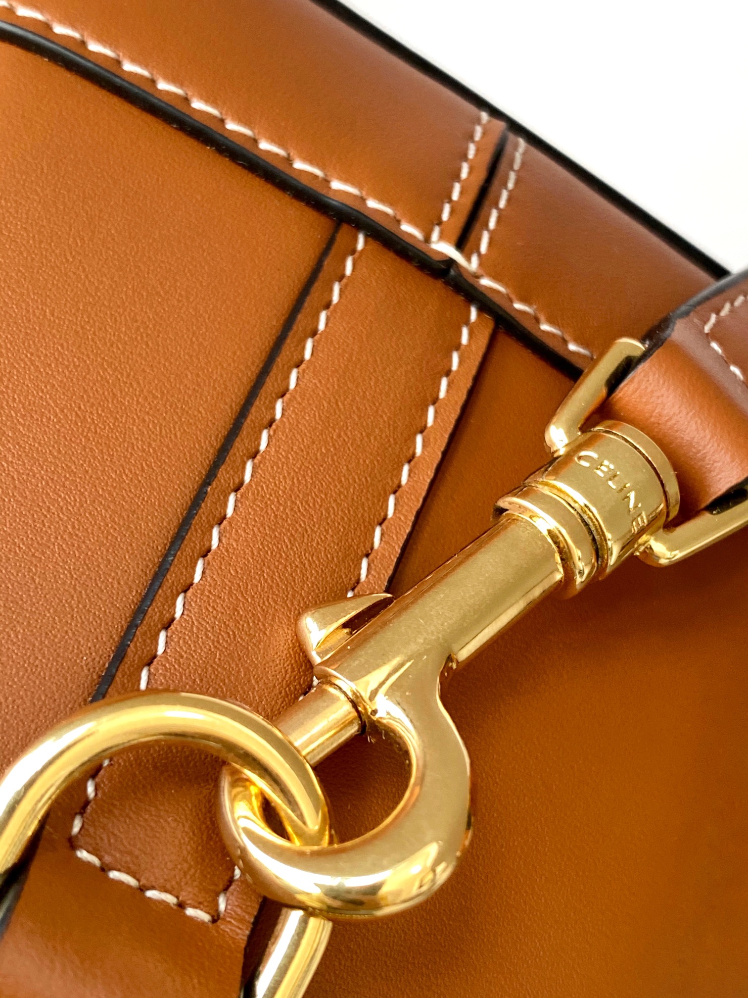 Bagsaaa Ce1i*e Vanity In Smooth Lambskin Brown - 18cm