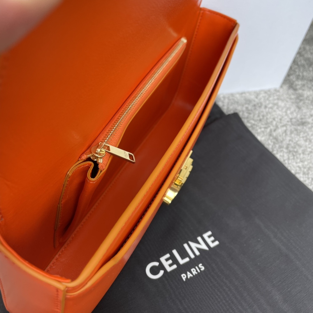 Bagsaaa Ce1i*e Orange Calfskin Triomphe Cuir Chain Shoulder Bag - 30cm