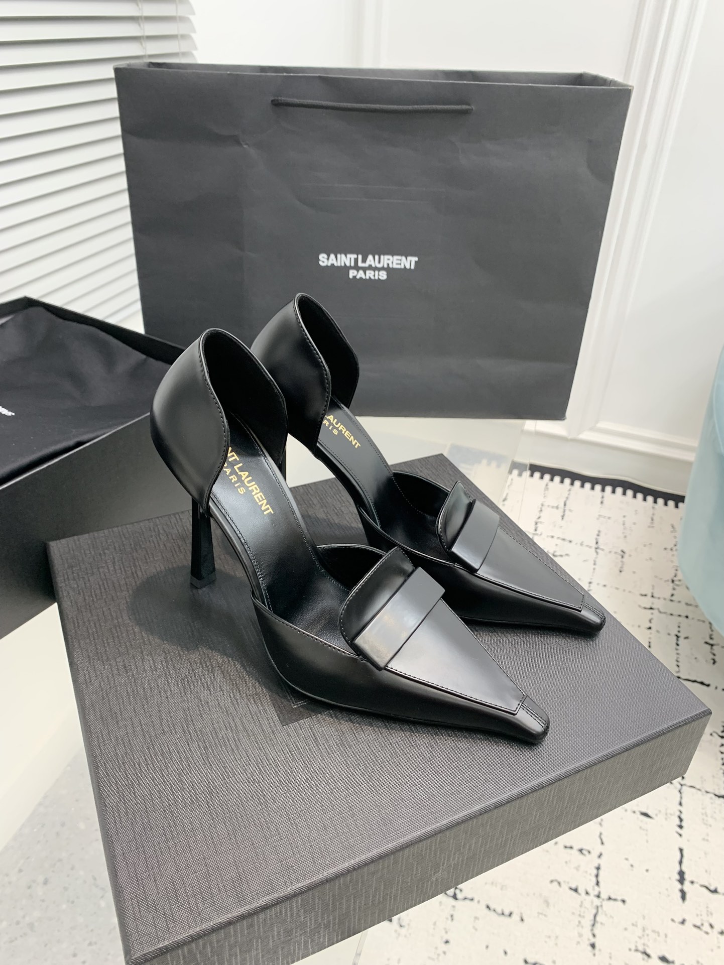 Bagsaaa Y51 D'ORSAY pumps in smooth leather 799641 black - 11cm