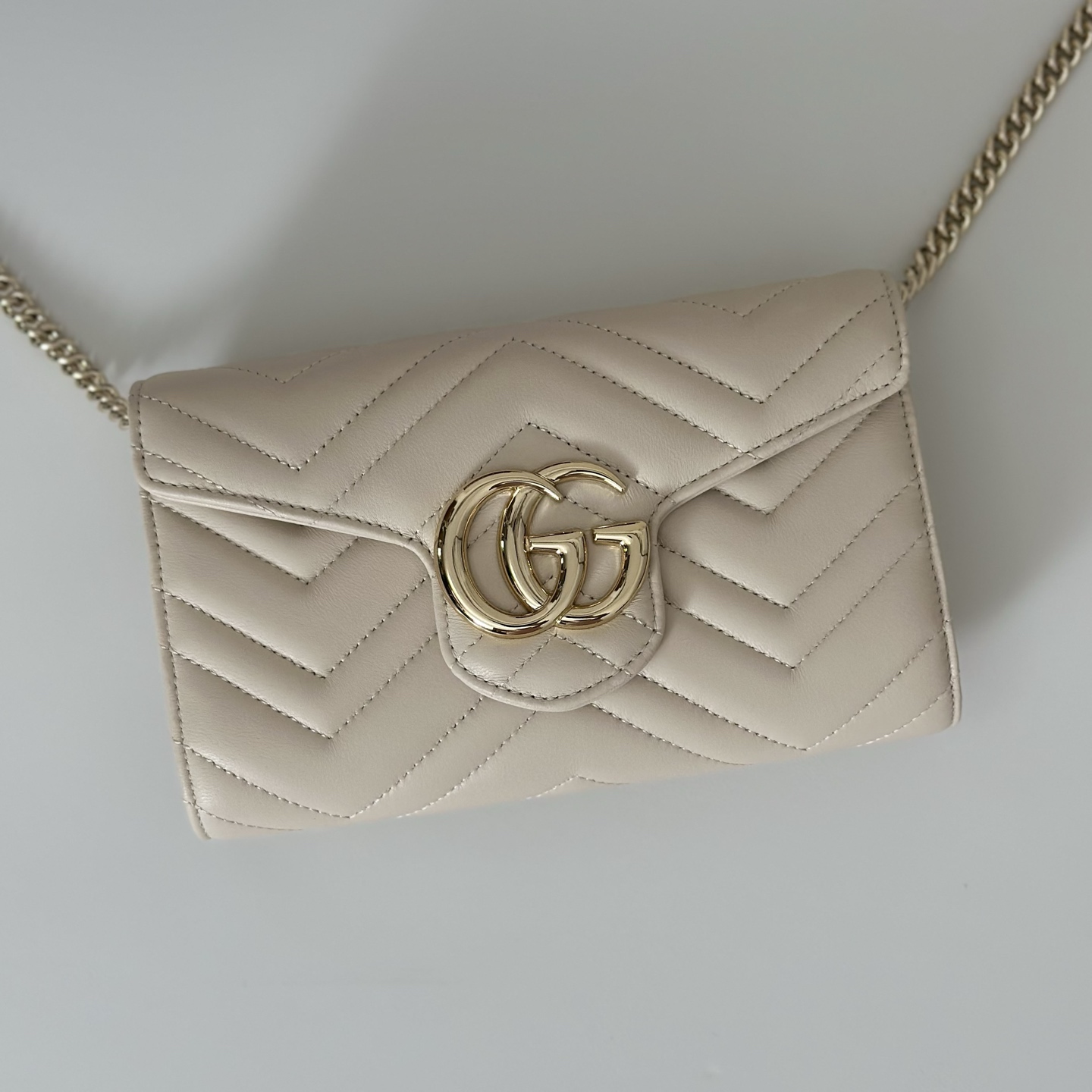 Bagsaaa Gvc*1 GG Marmont wallet on chain ‎837745 white - 19.5cm