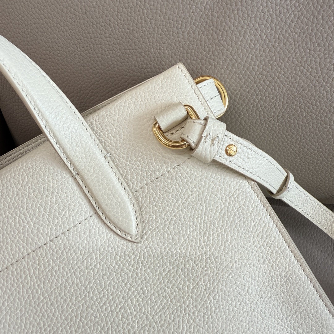 Bagsaaa Bv*b*rry Mini Cotswolds Tote white - 24.5cm
