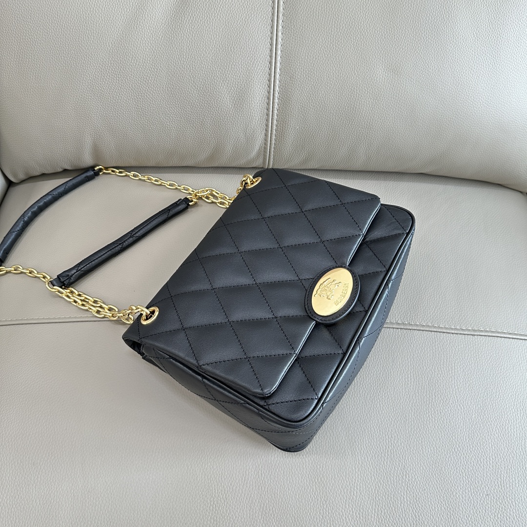 Bagsaaa Bv*b*rry Medium Strand Bag​ black - 27cm