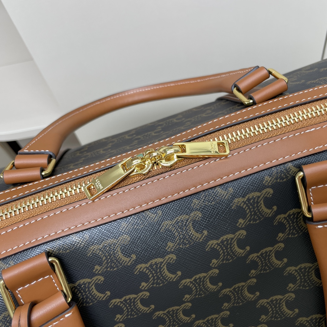 Bagsaaa Ce1i*e Large Travel Bag In Triomphe Canvas And Calfskin 190672 - 50cm